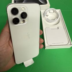 iPhone 15 Pro Max 256gb Unlocked For Any Carriers ( Liberado )