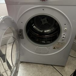 Magic Chef Washer And Compact Dryer 