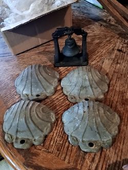 Liberty Cast Iron Liberty Bell Bookend & 4 Vintage Cast Iron Wall Pockets, 19th Century