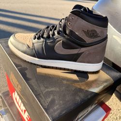 Jordan 1s Retro OG Palomino