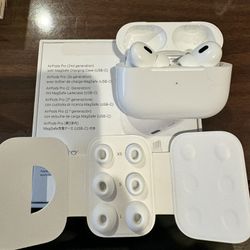 AirPods Pro 2 Type C And MagSafe 