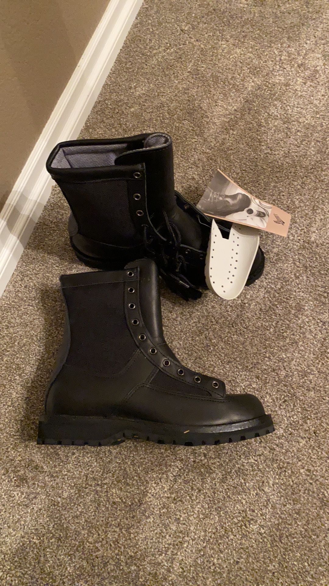 New Danner Waterproof Gore-Tex Men’s Boot