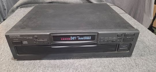 Kenwood multiple compact disc player