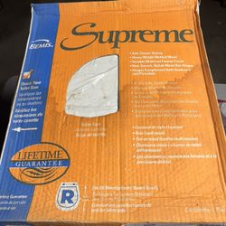 BRAND NEW WOODEN ROUND TOILET SEAT