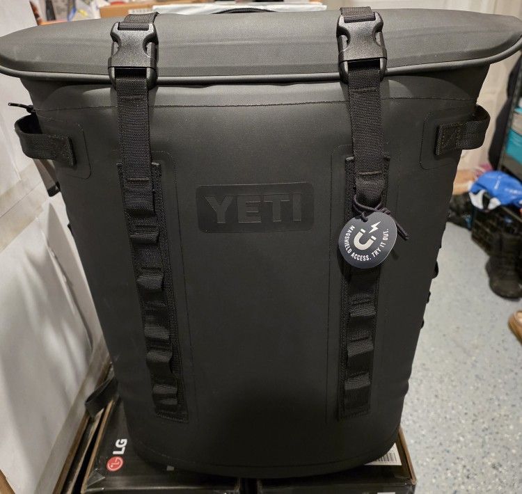 YETI Hopper M20 backpack cooler