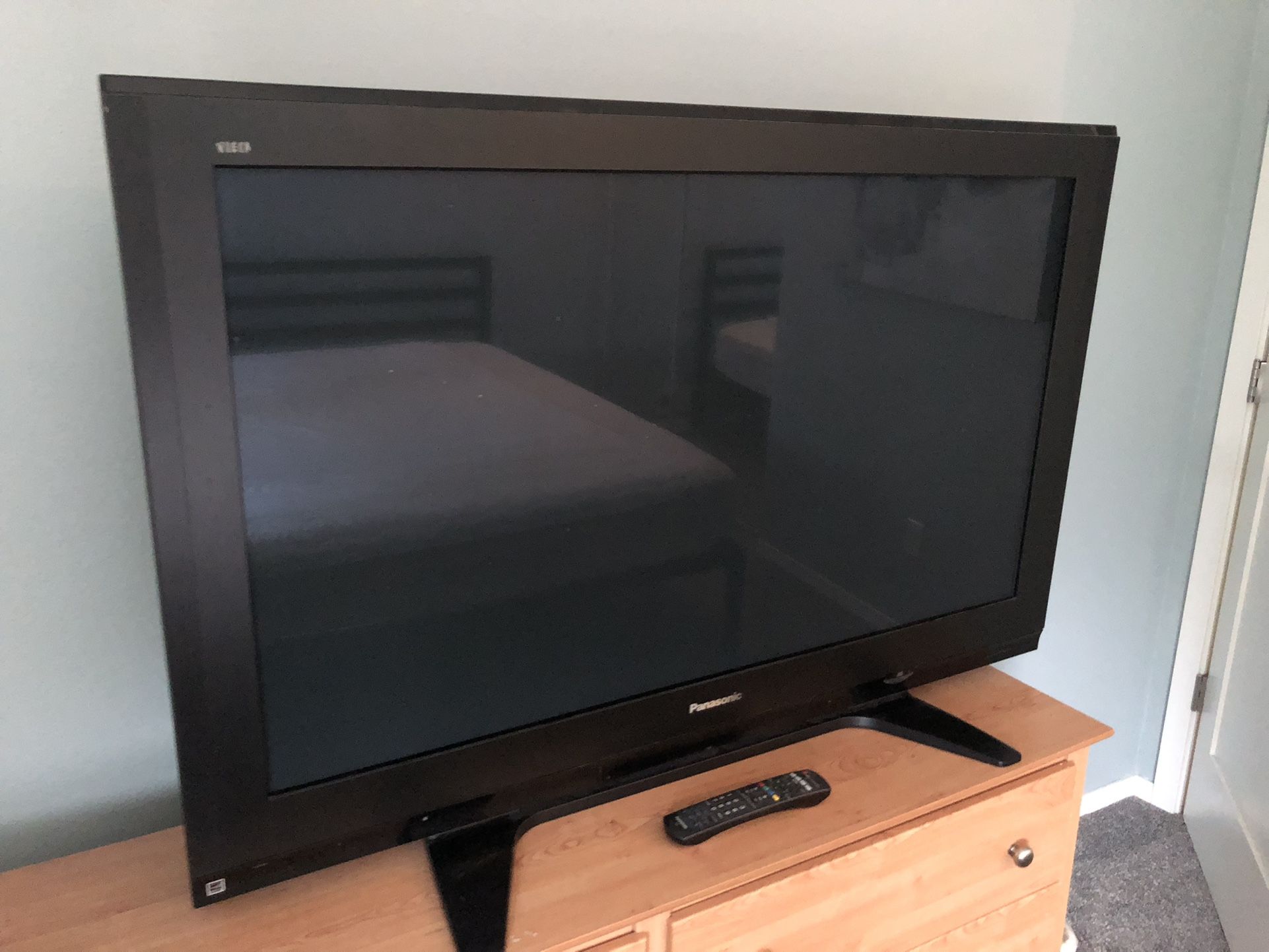 Panasonic 48” Color Tv 