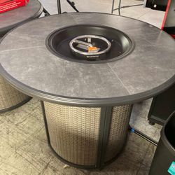Outdoor Propane Fire Pit Table