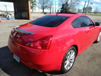 2012 Infiniti g37x coupe