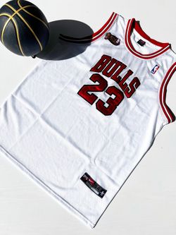 Michael Jordan 97-98 Chicago Bulls NBA Finals Vintage Home Jersey Sz 54 XXL