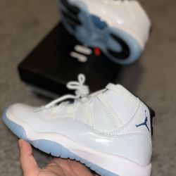 Jordan 11 Retro / Size 6.5y Or Women’s 8  / New