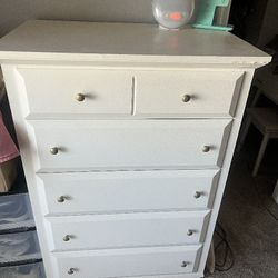 dresser for sale 