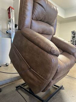 Power Lift Chair / Recliner