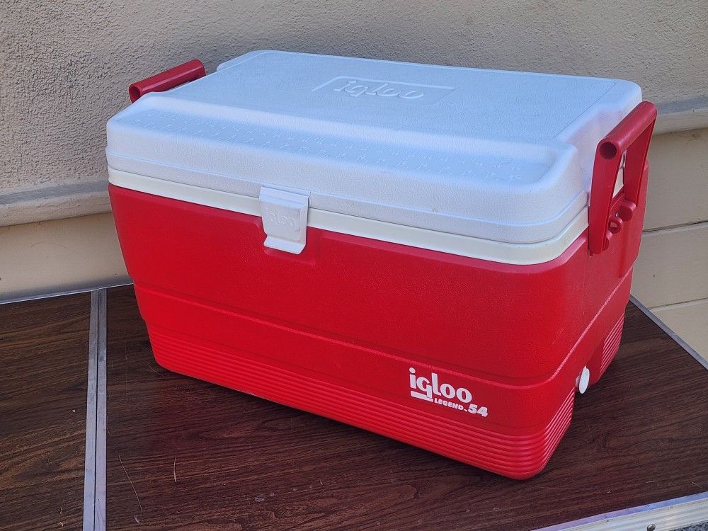 Vintage Igloo Cooler LIKE NEW