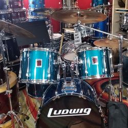 Ludwig Drum Set Complete 5pc Set 