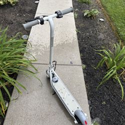 Segway-ninbot Kids Electric Scooter 