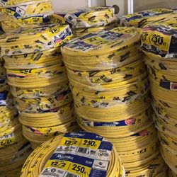 100$ 12/2 250ft Wires & Cables for Sale – Cheap & Cheerful! 🔌