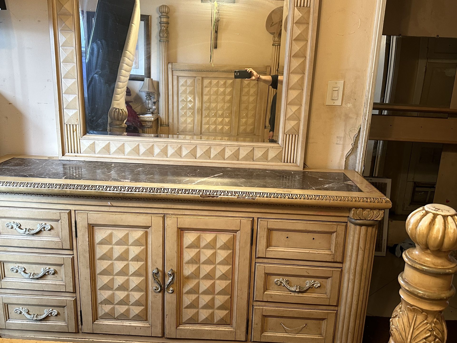 Used Bedroom Set for Sale in Riverside, CA OfferUp