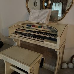 Antique Piano/Organ