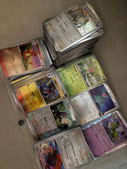Pokémon Trading Cards Large Mixed Lot