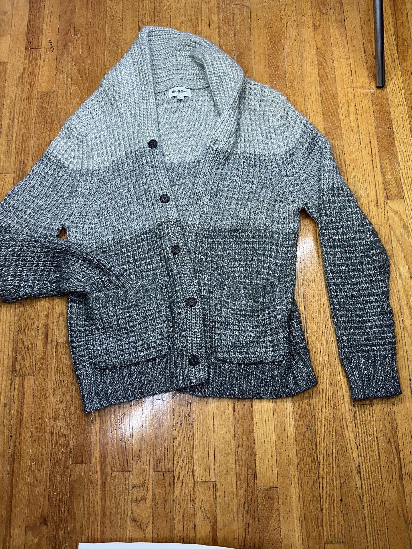 Cardigan Sweater Grey Men’s Size Medium