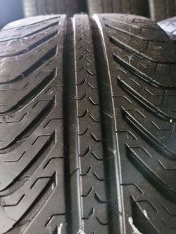 2 Tires 245 / 45 / R17
