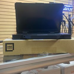 14” Dell Pro Rugged Ultra 5 16gb Ram 512SSD 