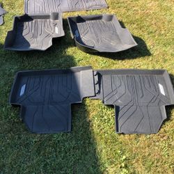 2019 Equinox  Floor Mats 