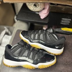 Air Jordan 11 Low 72-10