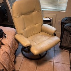 Reclineeather Chair