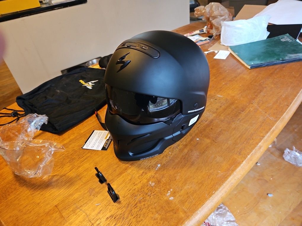 Brand New Motorcycle Helmet 