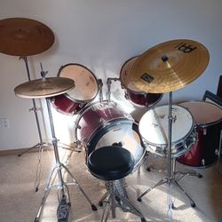 Complete Drumset 