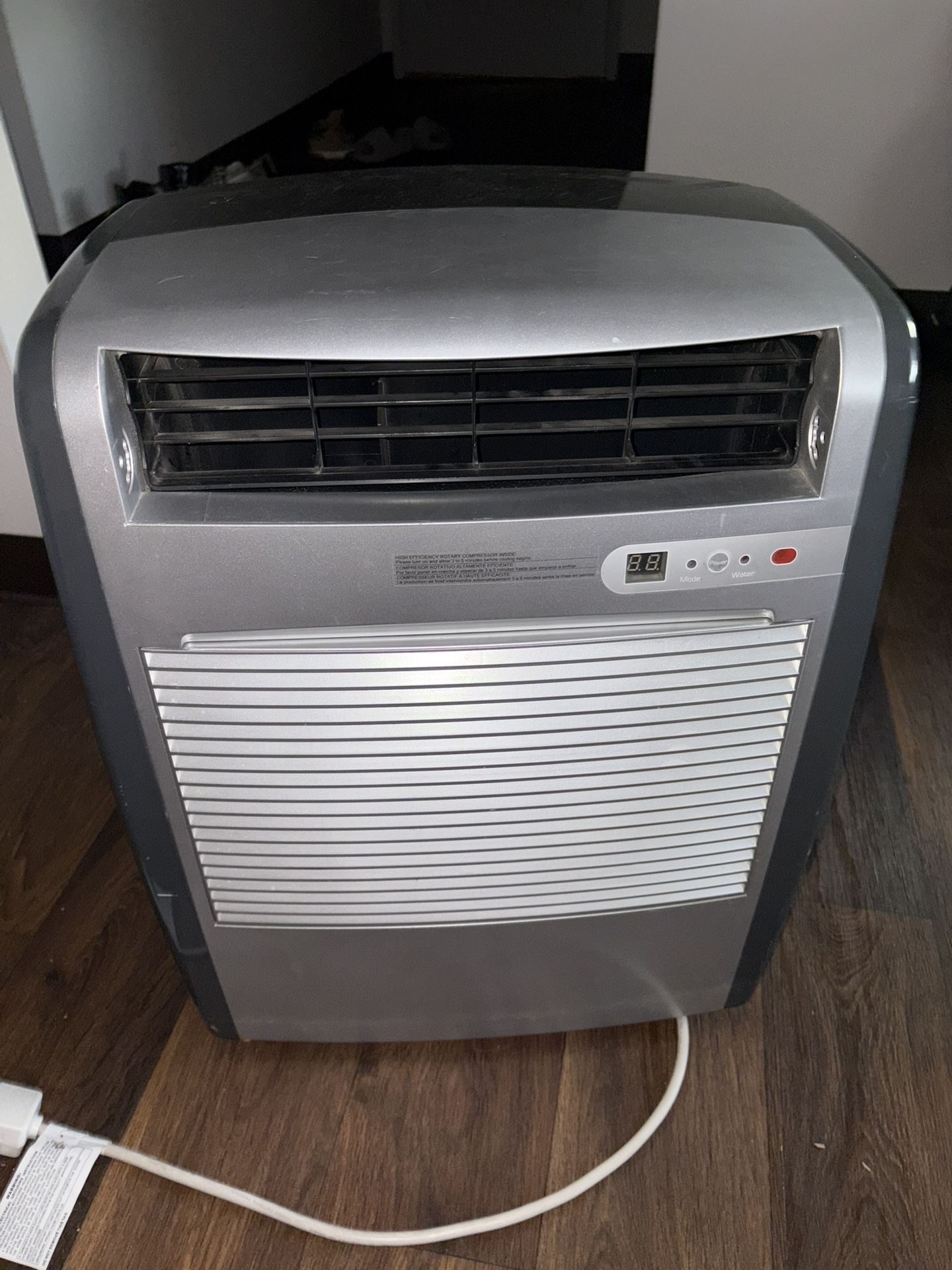 AC UNIT