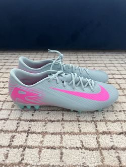 Nike Mercurial Vapor 16 FG Cleats