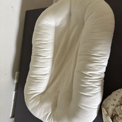 Snuggle Me Organic Baby Lounger 