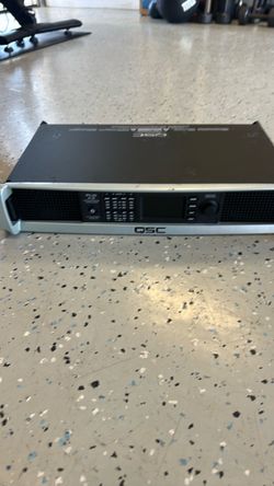 QSC Professional Power Amplifier