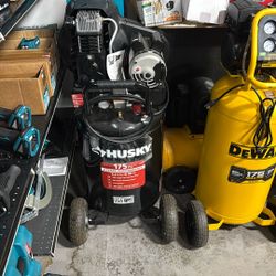 Husky 30-gallon 175psi Air Compressor