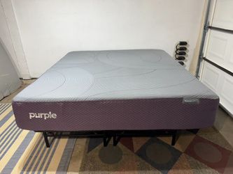 LIKE NEW! Purple Restore Plus Mattress - Delivery Available