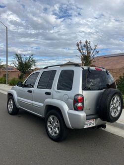2004 Jeep Liberty SUV