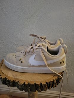 Girls Nike shoes
