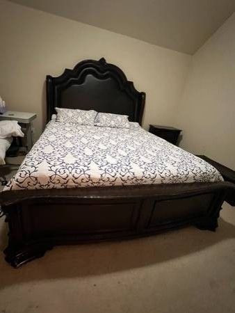 King Bedroom Set
