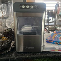 Ice Maker