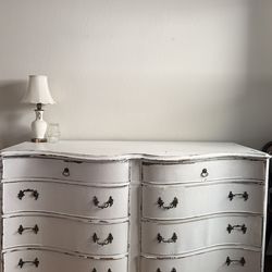 Vintage Distressed White Dresser