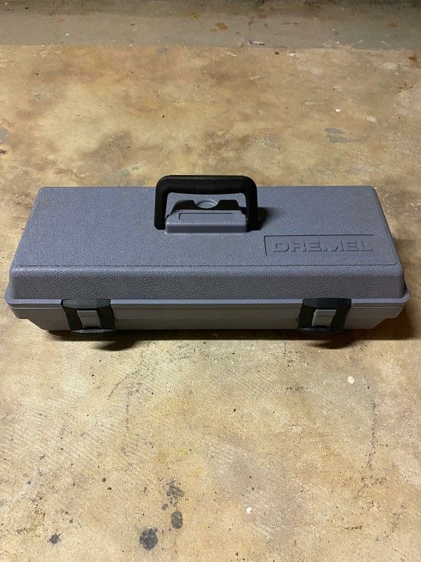 Dremel Tool Box (Comes with everything in Picture)