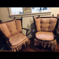 2 living room chairs.