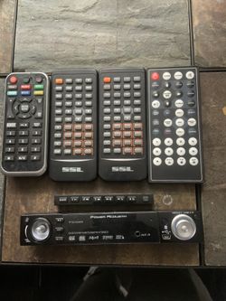 Radio Faces And Remotes