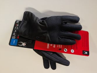 black Spyder Core Conduct Gloves featuring 3M Thinsulate insulation and touchscreen compatibility.