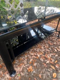 Classy glass tv stand 📺