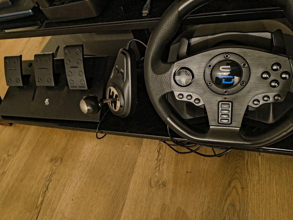 Super Drive Racing Wheel Simulator With Pedals