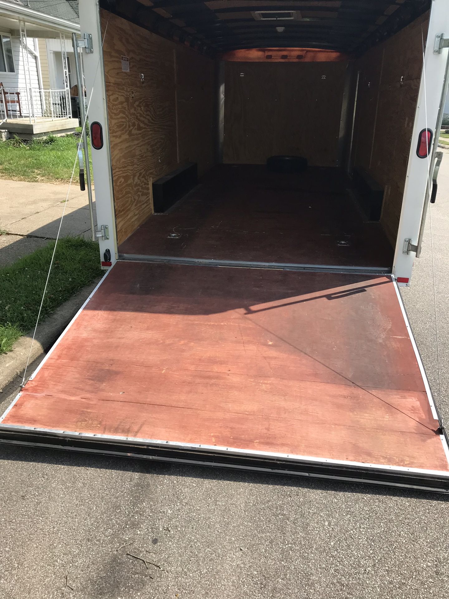 8X18 enclosed trailer