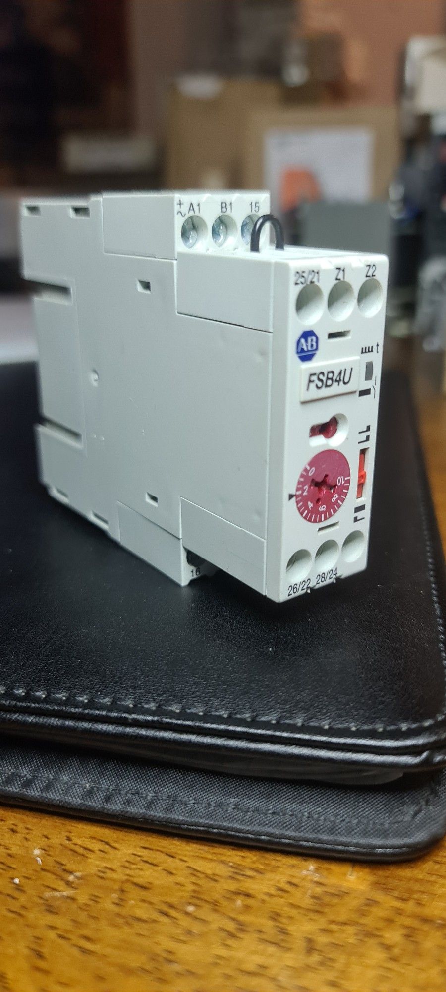 TIMING RELAY